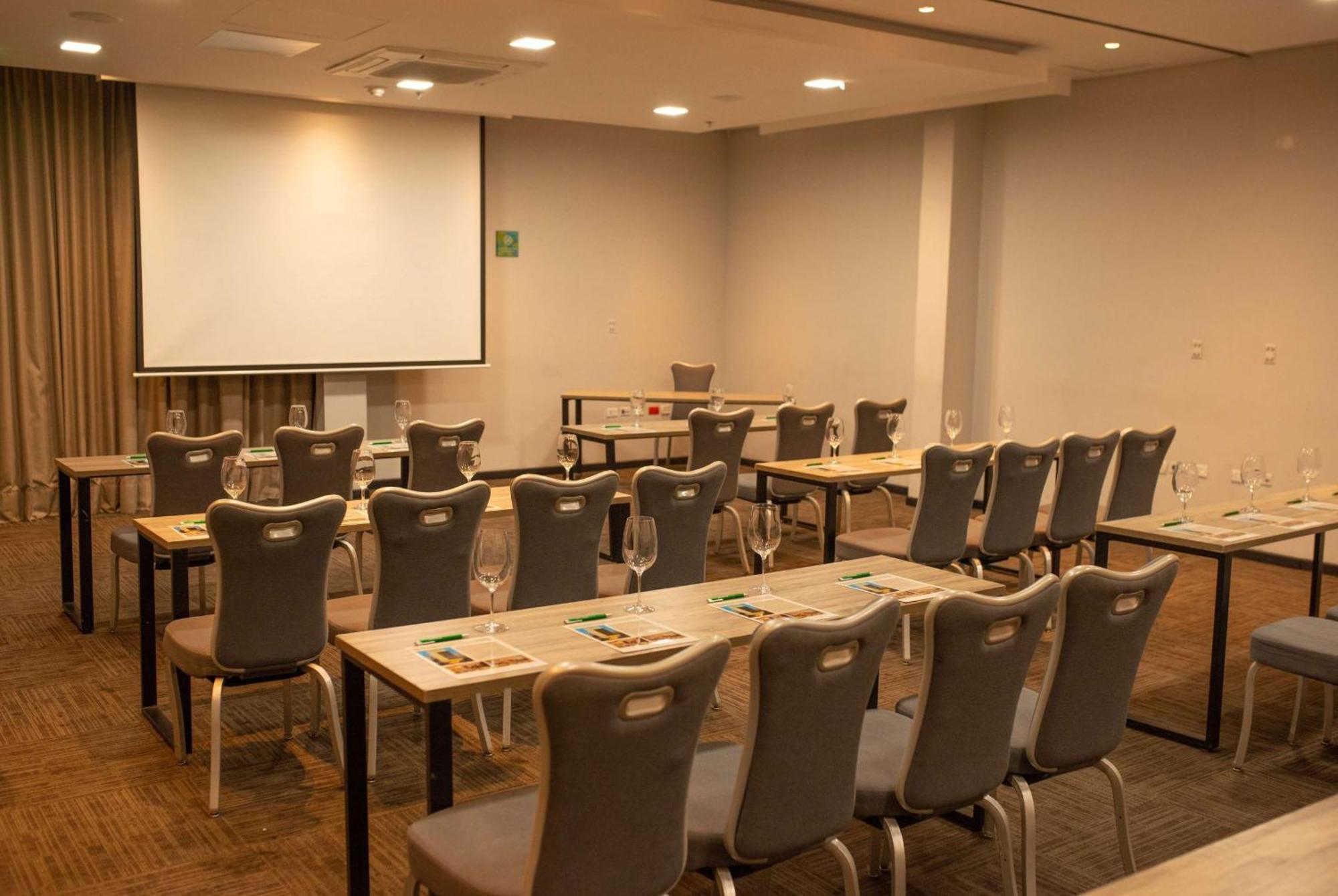 Hotel Wyndham Garden Barranquilla Barranquilla  Esterno foto